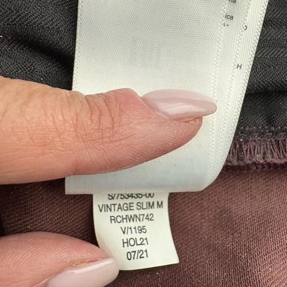 GAP Vintage Slim Mid Rise Pants - Picture 6 of 6